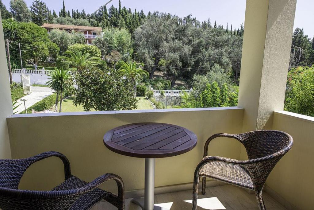 Miltiadis Apartments Spiti Miltiadis Agios Georgios Pagon Exterior photo