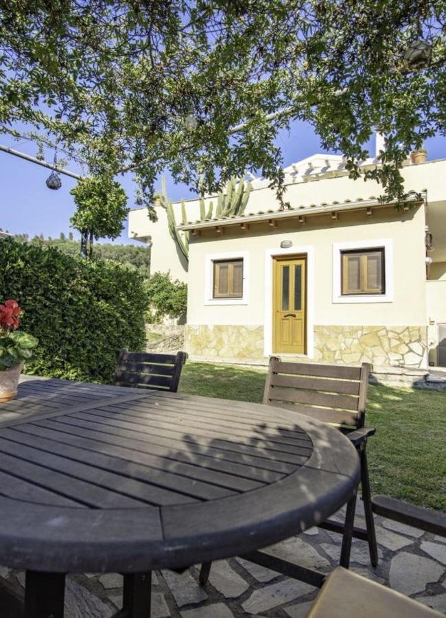 Miltiadis Apartments Spiti Miltiadis Agios Georgios Pagon Exterior photo